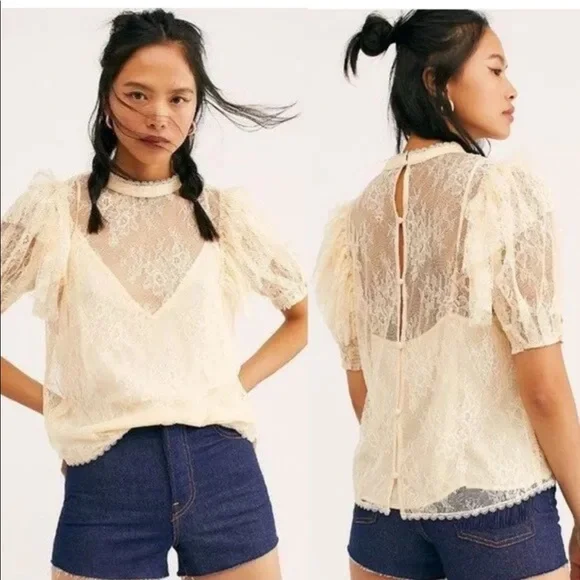 Free people Secret Admirer Lace Blouse Puff Top M - Picture 3 of 6